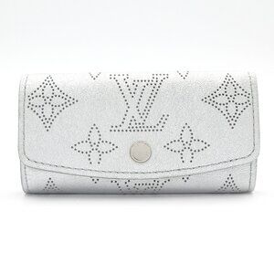 Louis Vuitton Multicles 4 Mahina Key Case M26938
